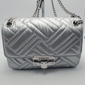 Michael Kors Medium Shoulder Flap Peyton Silver